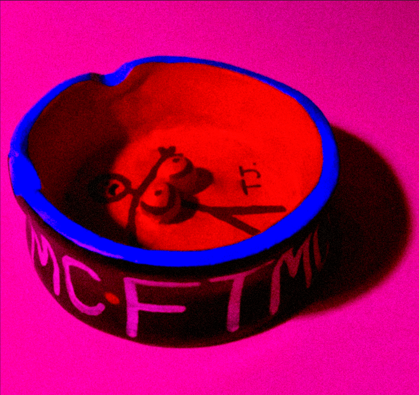 FTMC ashtray Kaitlin Curtis x Nikola Dziewic